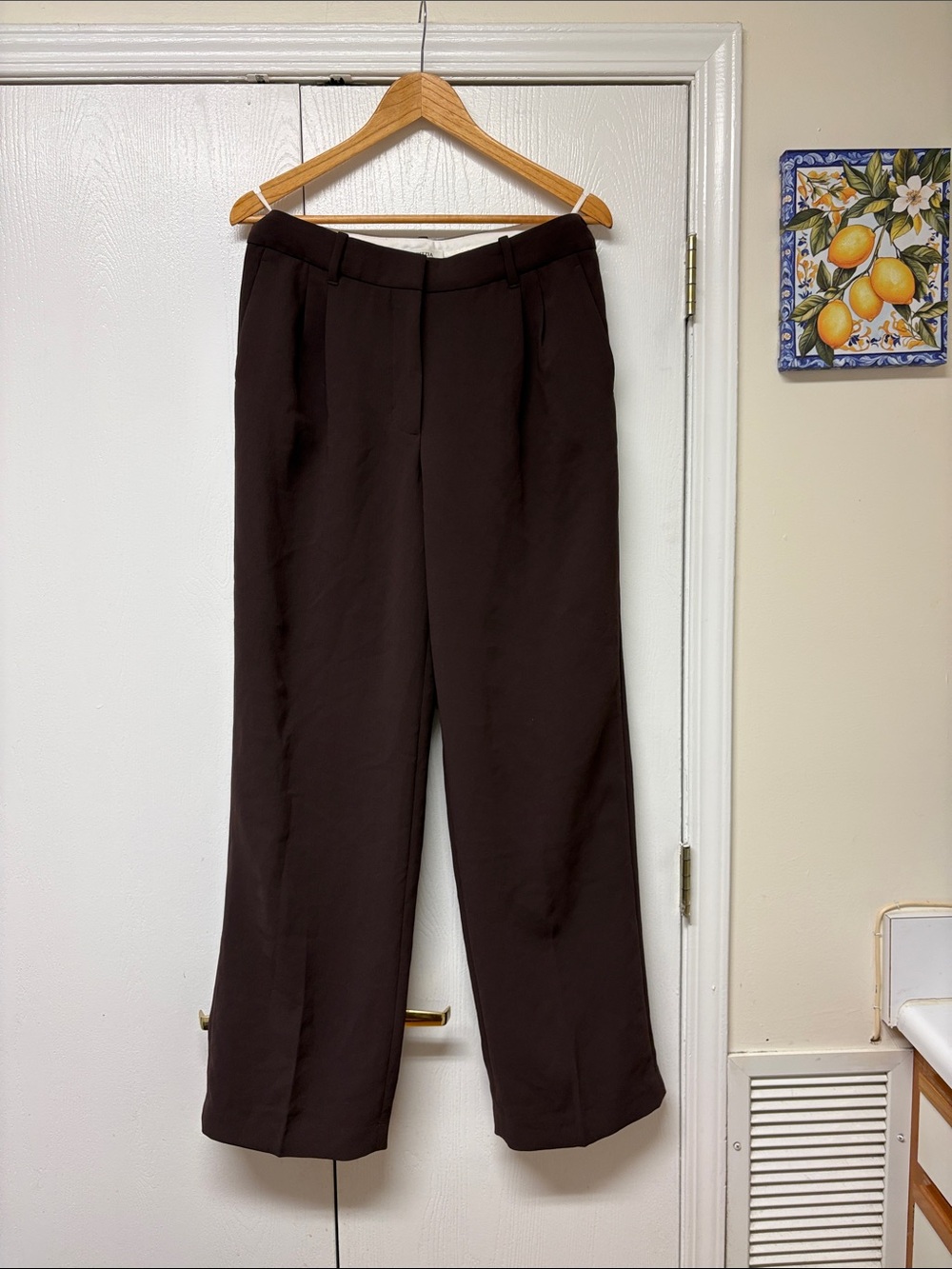 Classic Women's Straight-Leg Dress Pants - Brown
